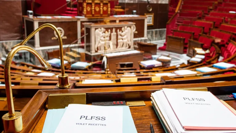 PLFSS : le gouvernement confronté à une Assemblée nationale sans majorité stable