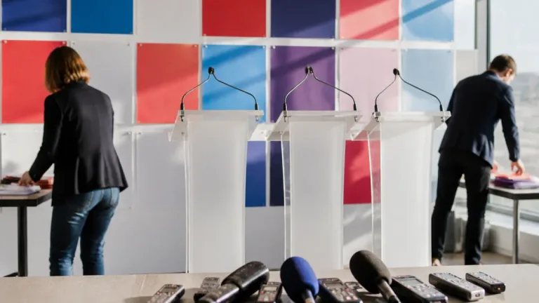 Ciotti presse Retailleau et Lisnard de retirer leurs candidatures pour s'unir derrière Marine Le Pen
